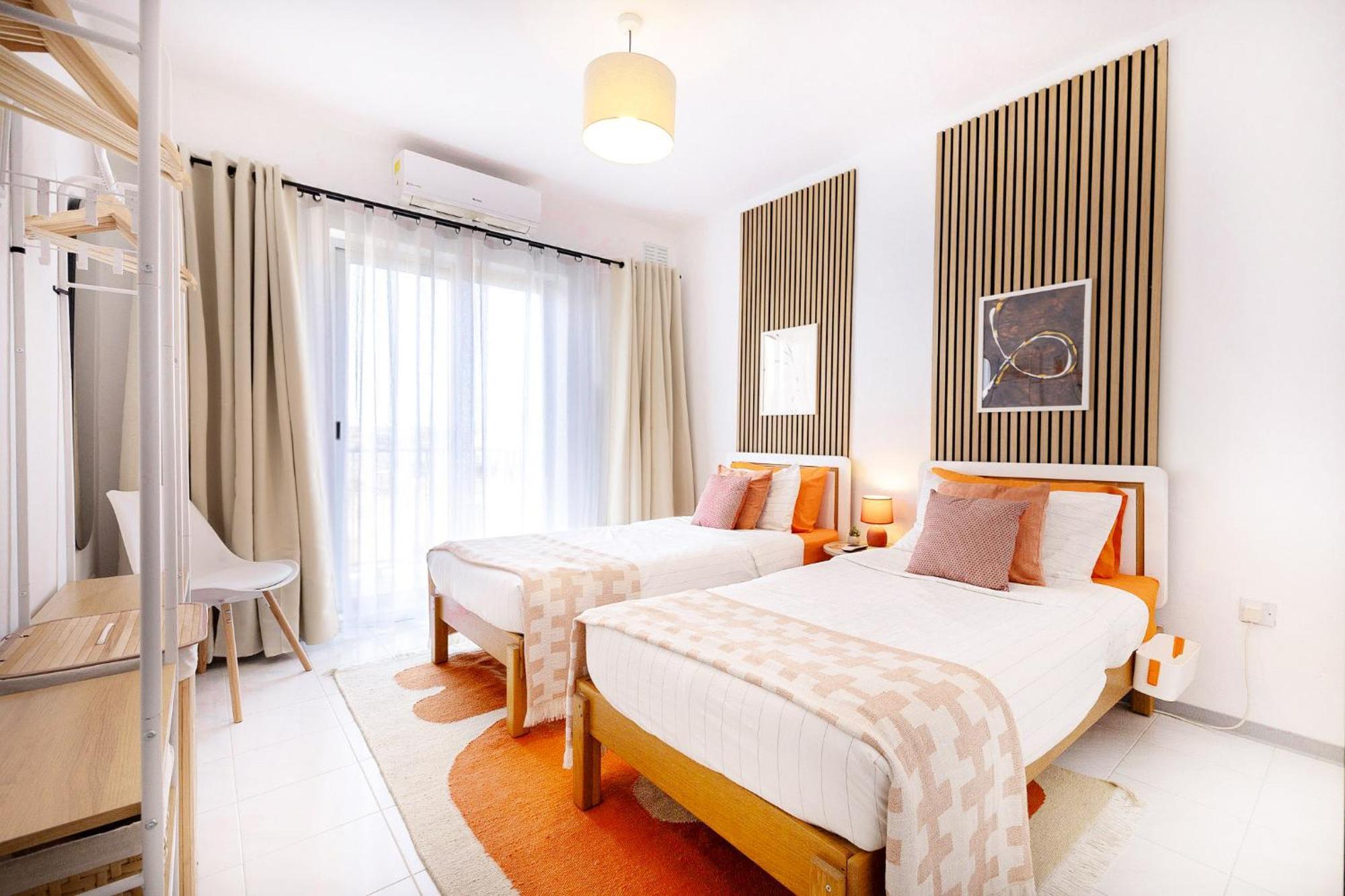 Spacious 2Br Penthouse With A Large Front-Terrace - Close To Bugibba Perched Beach St. Paul's Bay Exterior photo
